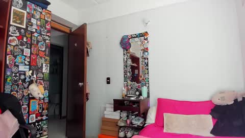 Snapshot of jessie_williams_01 chatting on 01/22/25, 05:38 Your Sweet Angel online show from 01/22/25, 05:38