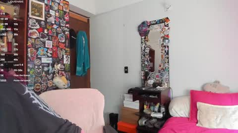 Snapshot of jessie_williams_01 chatting on 02/07/25, 06:02 Your Sweet Angel online show from 02/07/25, 06:02