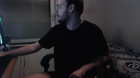 Snapshot of jessiebluexox chatting on 10/17/25, 10:45 jessiebluexox online show from 10/17/25, 10:45