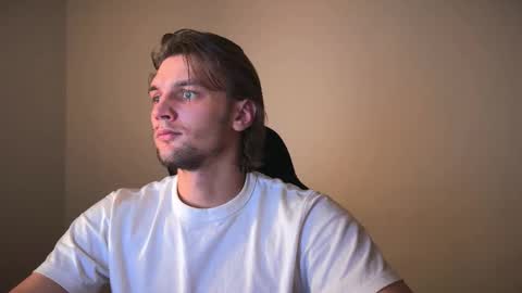 Snapshot of jessierise chatting on 09/22/25, 06:54 JessieRise online show from 09/22/25, 06:54