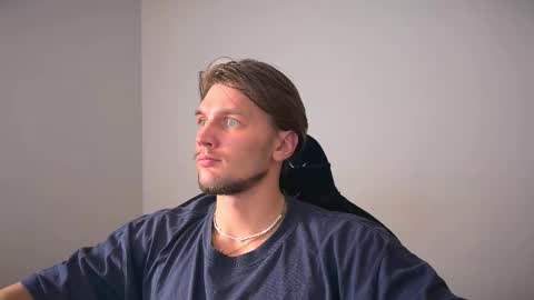 Snapshot of jessierise chatting on 10/17/25, 11:51 JessieRise online show from 10/17/25, 11:51