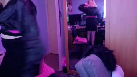 Snapshot of jessiessicaxx chatting on 01/06/25, 02:48 Jessiessicaxx online show from 01/06/25, 02:48