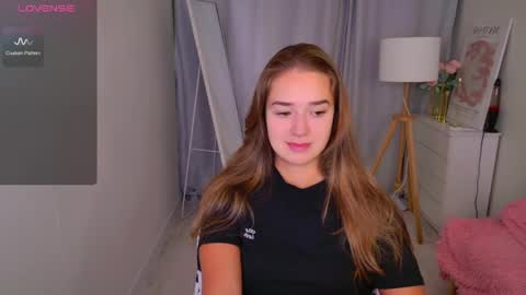 Jessi online show from 04/14/26, 02:23