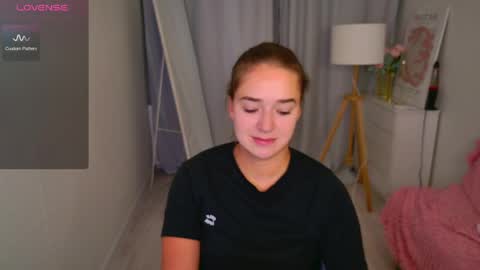 Jessi online show from 04/15/26, 02:02