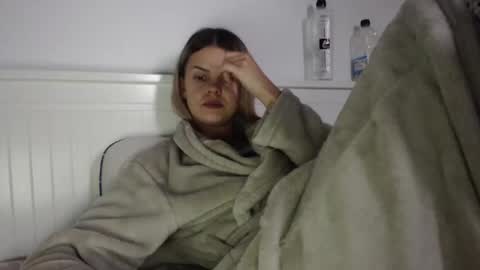 jessieryan online show from 11/02/25, 05:21