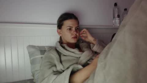 jessieryan online show from 11/04/25, 04:44