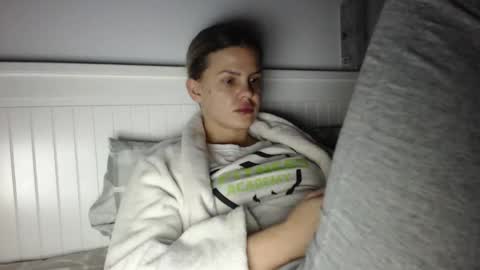 jessieryan online show from 11/20/25, 02:12