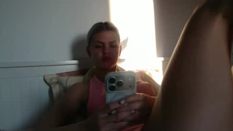 jessieryan online show from 04/22/26, 03:53