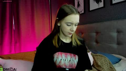 Jessie online show from 03/18/26, 09:12