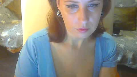 Snapshot of jessjess4you chatting on 09/14/25, 01:43 jessjess4you online show from 09/14/25, 01:43