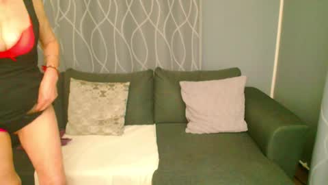 jessy curt online show from 11/18/25, 05:12