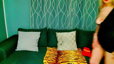 jessy curt online show from 02/17/26, 06:32