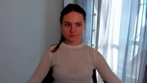 Polina online show from 11/21/25, 12:04