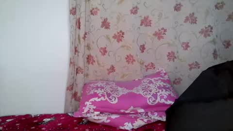 Snapshot of jessycoool chatting on 10/15/25, 06:08 Koko online show from 10/15/25, 06:08