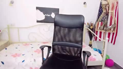 Jessy online show from 01/20/25, 05:59