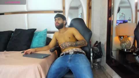 Snapshot of jesus77_ chatting on 12/01/25, 02:22 --- Jesus --- online show from 12/01/25, 02:22