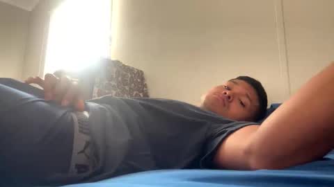 jesusluvs25 online show from 12/19/25, 03:19