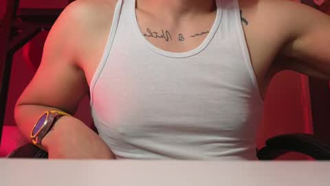 Snapshot of jetlaggerr chatting on 03/09/25, 11:25 jetlaggerr online show from 03/09/25, 11:25