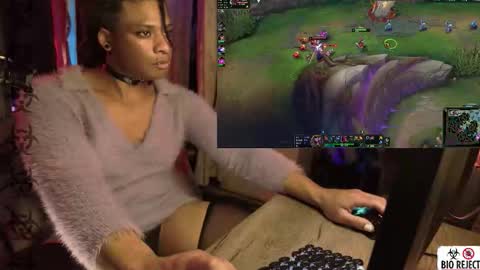 Snapshot of jetsdomain chatting on 01/31/26, 07:11 Beastly Beauty online show from 01/31/26, 07:11