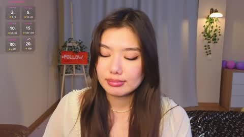 Hi all. My name is Naomi and Im glad to see you in my room  online show from 02/08/25, 10:19