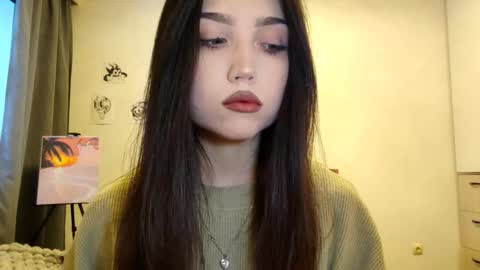 Snapshot of jettanicolay chatting on 12/15/25, 05:44 I am Gina ntmu Lets hit 10 Thumbs Up together online show from 12/15/25, 05:44