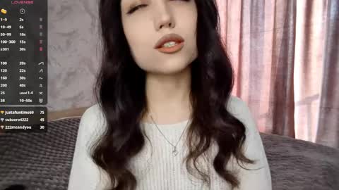 I am Gina ntmu Lets hit 10 Thumbs Up together online show from 04/23/26, 12:29