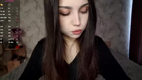 Snapshot of jettanicolay chatting on 04/26/26, 06:55 I am Gina ntmu Lets hit 10 Thumbs Up together online show from 04/26/26, 06:55