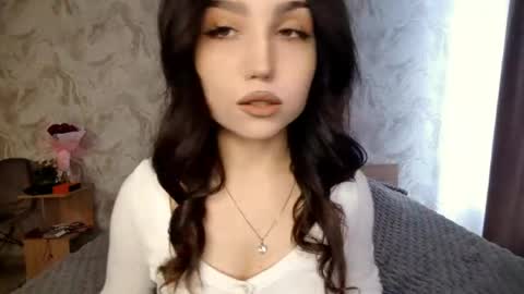 Snapshot of jettanicolay chatting on 05/02/26, 06:29 I am Gina ntmu Lets hit 10 Thumbs Up together online show from 05/02/26, 06:29