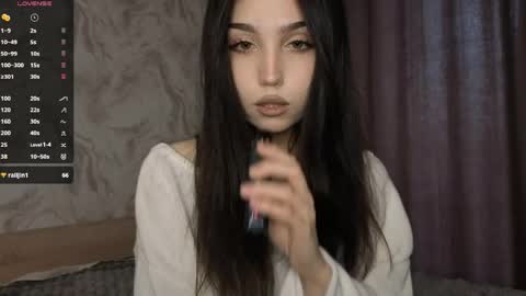 Snapshot of jettanicolay chatting on 05/11/26, 02:45 I am Gina ntmu Lets hit 10 Thumbs Up together online show from 05/11/26, 02:45