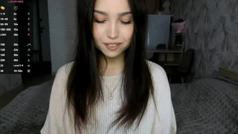 Snapshot of jettanicolay chatting on 05/14/26, 08:54 I am Gina ntmu Lets hit 10 Thumbs Up together online show from 05/14/26, 08:54