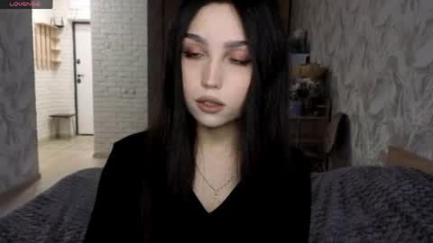 Snapshot of jettanicolay chatting on 05/31/26, 05:37 I am Gina ntmu Lets hit 10 Thumbs Up together online show from 05/31/26, 05:37