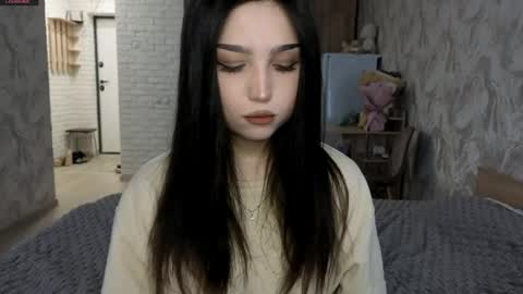 Snapshot of jettanicolay chatting on 06/07/26, 07:34 I am Gina ntmu Lets hit 10 Thumbs Up together online show from 06/07/26, 07:34
