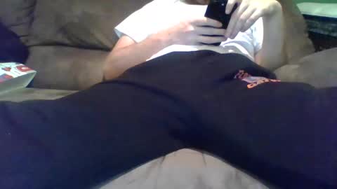 Snapshot of jetthedog14 chatting on 02/16/25, 05:04 jetthedog14 online show from 02/16/25, 05:04