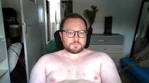 jeuneloup92 online show from 09/20/25, 07:31