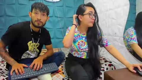 Queen and King online show from 12/27/24, 09:32