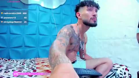 Queen and King online show from 12/30/24, 04:09