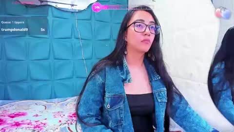 Queen and King online show from 12/31/24, 09:28