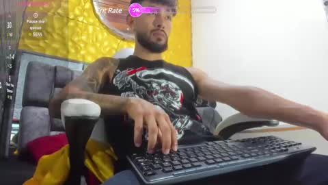 Queen and King online show from 01/04/25, 09:41