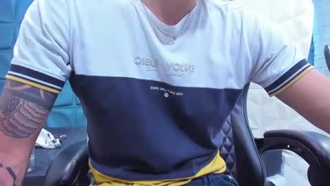 Queen and King online show from 02/07/25, 03:12