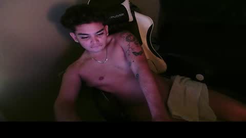 Snapshot of jexrs chatting on 10/15/25, 06:13 jexrs online show from 10/15/25, 06:13