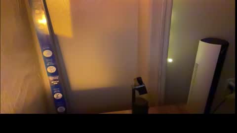 Snapshot of jexrs chatting on 10/31/25, 08:37 jexrs online show from 10/31/25, 08:37