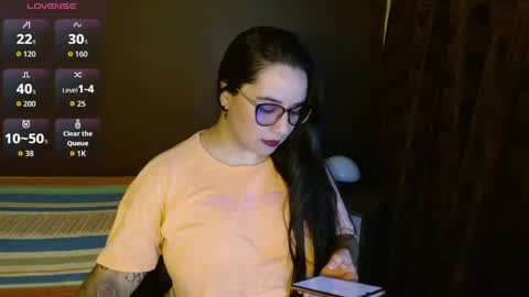 Snapshot of jey_love1 chatting on 05/06/26, 01:03 jey online show from 05/06/26, 01:03