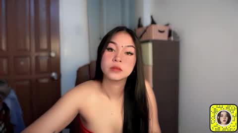 Olivia Lily Johnson online show from 02/10/26, 01:04