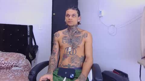 Snapshot of jeykob_23 chatting on 10/30/25, 09:26 JEYKOB online show from 10/30/25, 09:26