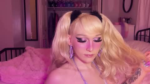   online show from 03/22/26, 02:37