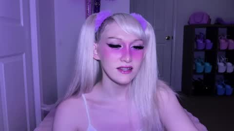   online show from 04/12/26, 02:38