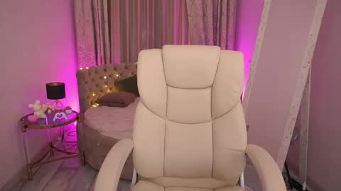 Jeysy online show from 04/23/26, 03:14