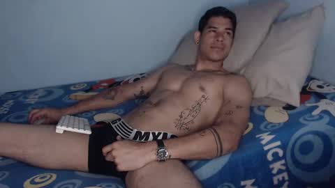 jffer_slhom online show from 02/25/26, 04:11