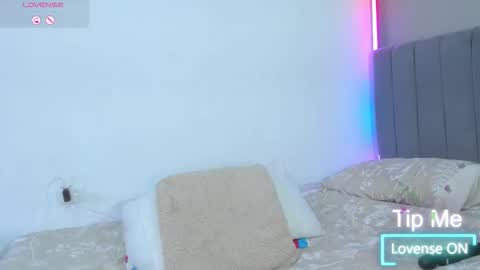 jhackelin  My independent account online show from 01/11/26, 10:15