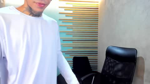 Jharol  online show from 01/09/25, 01:39